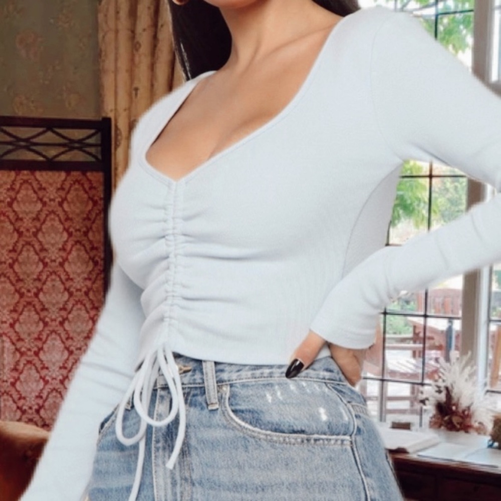 Fashion Nova • Blue “Cinch Me Down Top” 💙 - Picture 2 of 12